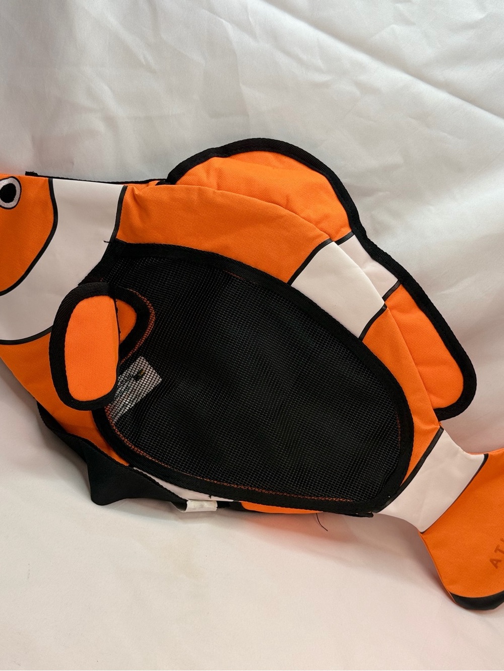 NEW Atlantis Bahamas Clownfish Backpack Sling Bag Kids Fish Resort Souvenir